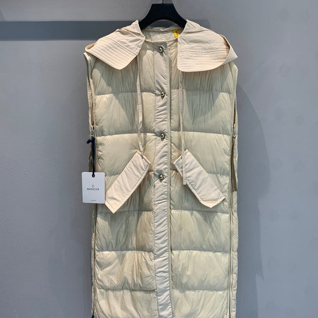 MONCLER LONG PUFFER COAT STYLE 300