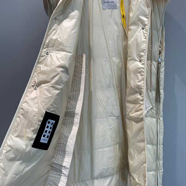 MONCLER LONG PUFFER COAT STYLE 300
