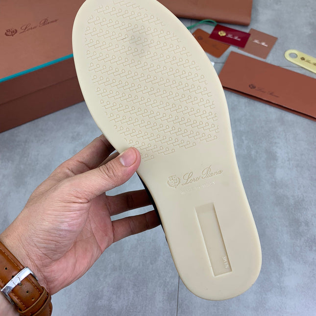 LP SOHO WALK TRAINERS IN AEGEAN SUEDE