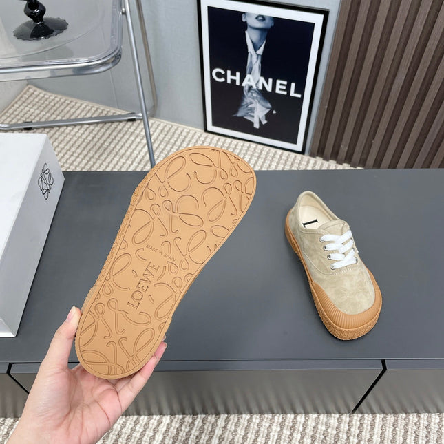 TERRA VULCA LACE-UP SNEAKER IN SAND BROWN SUEDE