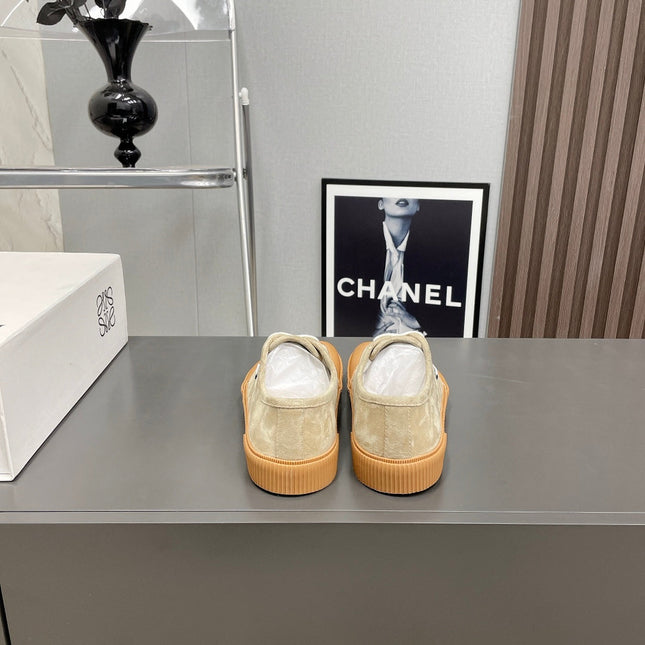 TERRA VULCA LACE-UP SNEAKER IN SAND BROWN SUEDE