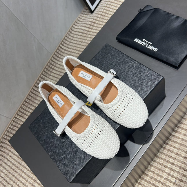 ALAIA MARY JANE FLATS WOVEN PATTERN 25S IN WHITE CALFSKIN