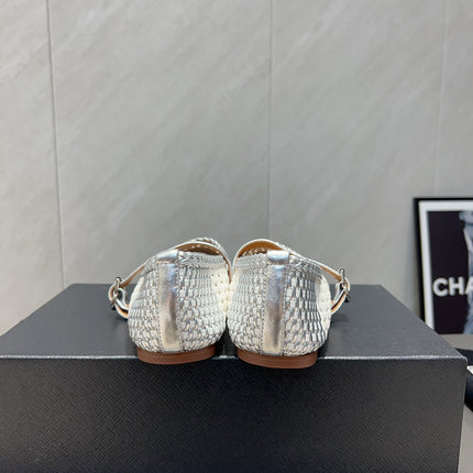 ALAIA MARY JANE FLATS WOVEN PATTERN 25S IN WHITE MIX GREY CALFSKIN