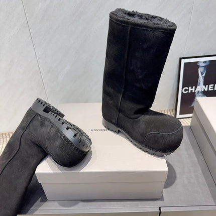 BALENCIAGA 25S BOOTS PLATFORM HEEL IN BLACK SUEDE STYLE 5