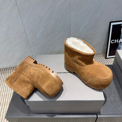 BALENCIAGA 25S LOW ANKLE BOOTS PLATFORM HEEL IN BROWN SUEDE STYLE 6
