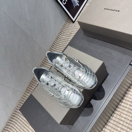 BALENCIAGA 25S SNEAKER IN SILVER CALFSKIN