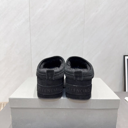 BALENCIAGA 25S AURALEE SLIP-ON 50 MM IN BLACK SUEDE STYLE 4