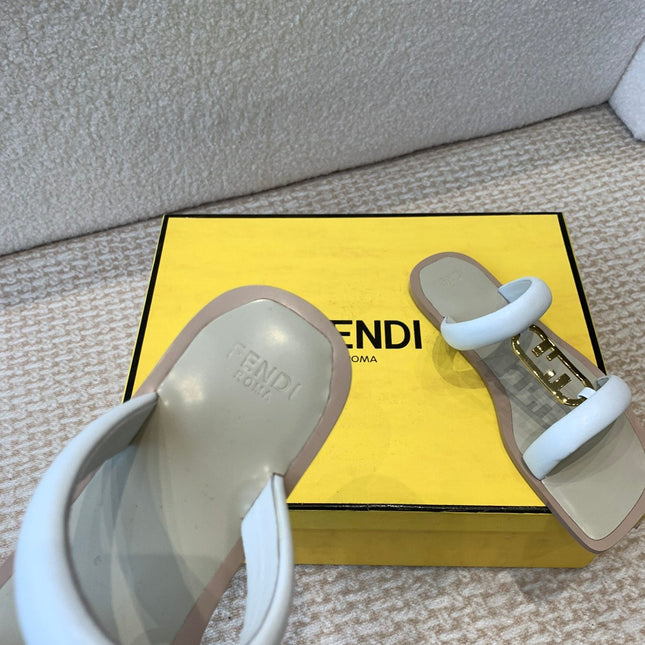 FENDI O'LOCK SLIDES WHITE CALFSKIN WITH GOLD HARDWARE