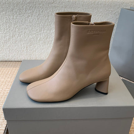 ANKLE BOOTS IN LIGHT BROWN LOGO EMBOSSED SOFT SHEEPSKIN