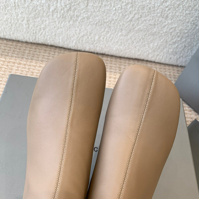 ANKLE BOOTS IN LIGHT BROWN LOGO EMBOSSED SOFT SHEEPSKIN