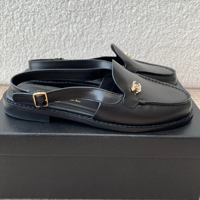 CC MOCCASIN SLINGBACK IN BLACK CALFSKIN