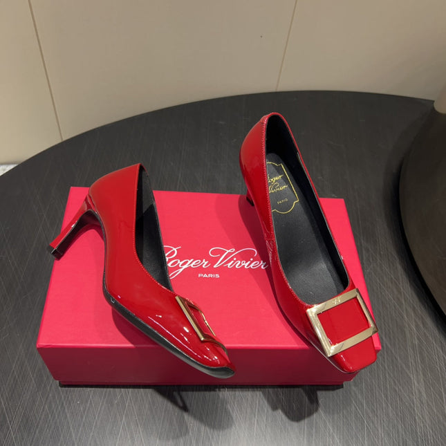 BELLE VIVIER PUMPS IN RED GLOSSY CALFSKIN GOLD BUCKLE
