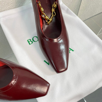 SHARP CHAIN PUMP 6 CM IN MAHOGANY RED CALFSKIN