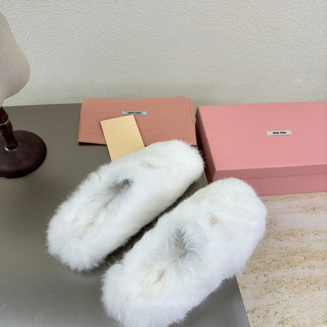 WHITE RABBIT FUR MULES