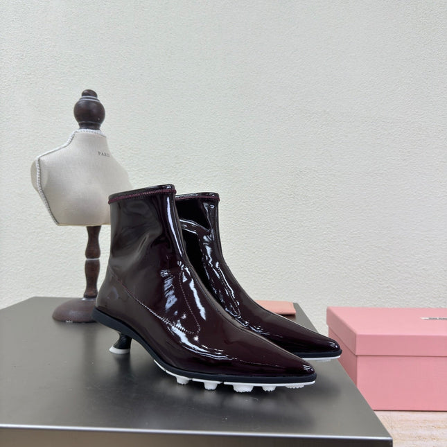 ANKLE POINTED-TOE BOOTS IN MAHOGANY GLOSSY CALFSKIN