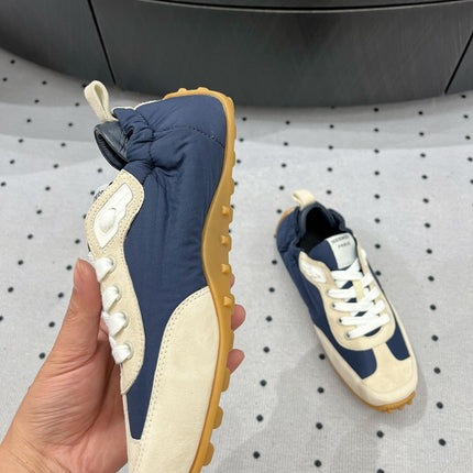 TRAIL SNEAKER IN IVORY TAN MIX SPACE BLUE SUEDE