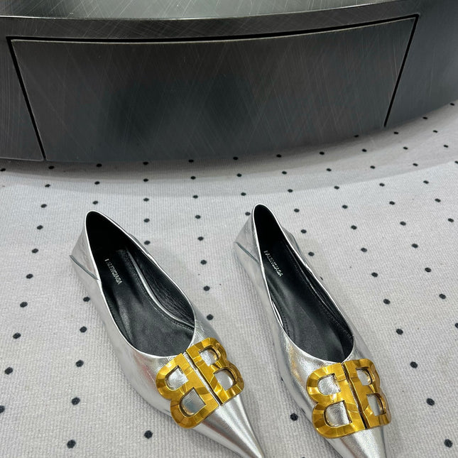 POINTED BB GOLD BUCKLE BALLET FLAT IN SILVER METALLIC SHINY CALFSKIN