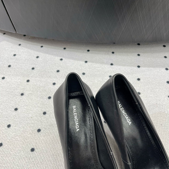 HEELED PUMPS 65 MM IN BLACK SMOOTH LAMBSKIN GOLD HARDWARE