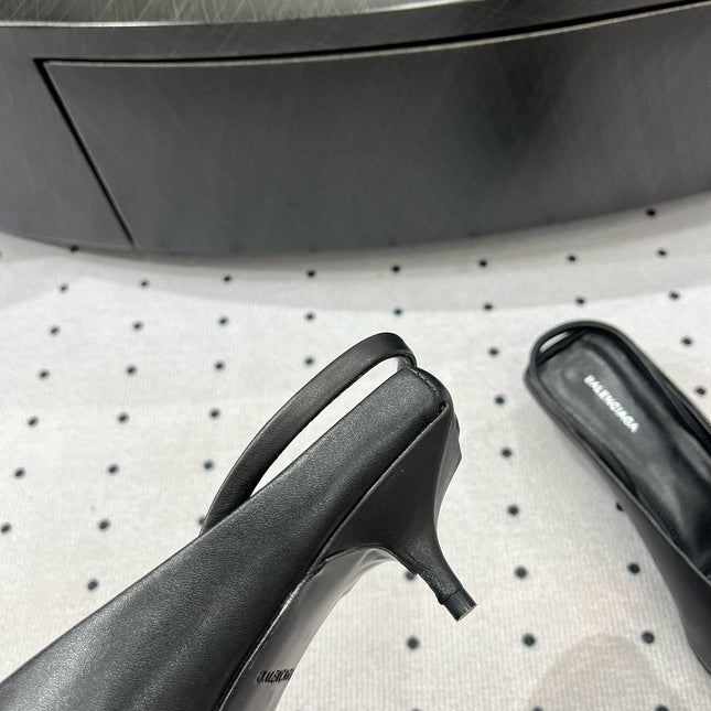 HEELED SLINGBACK 45 MM IN BLACK SMOOTH LAMBSKIN GOLD HARDWARE