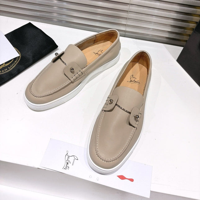 CHAMBELIBOAT REVERSED NUBUCK BOAT SHOES IN BEIGE SHINY CALFSKIN