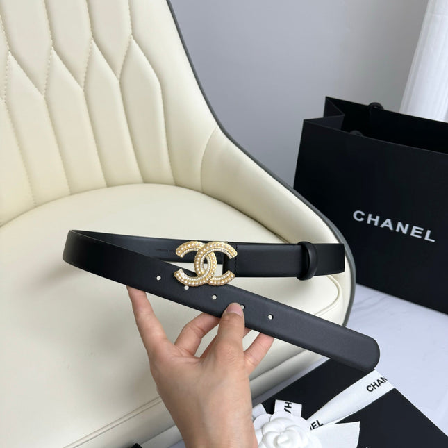 CC BELT 30MM IN BLACK SMOOTH CALFSKIN GOLD HARDWARE ATTACH PEARLS