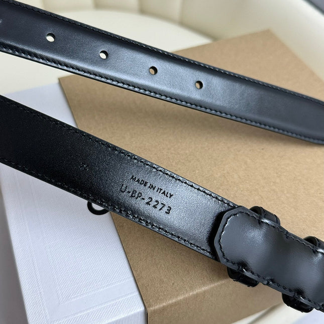 MEDIUM TRIOMPHE BELT 25MM BLACK LEATHER GOLD HARDWARE