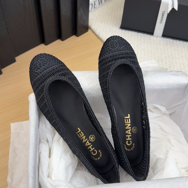CC 25 Ballet Flat Black Raffia