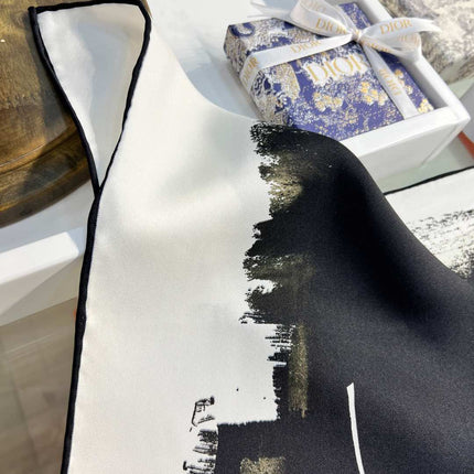 DIOR SCARF 90 CM IN SILK 603566