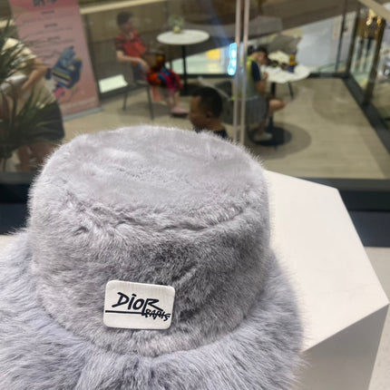 PLUSH FISHERMAN HAT IN GRAY RABBIT FUR 426098