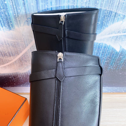 STORY BOOT 7 CM IN BLACK LAMBSKIN