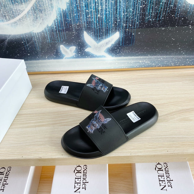 SLIDES SANDAL IN BLACK TPU WITH 3D FANTASY ANIMAL STRAP