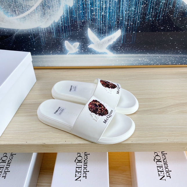 SLIDES SANDAL IN WHITE TPU WITH 3D SKULL PRINT STRAP