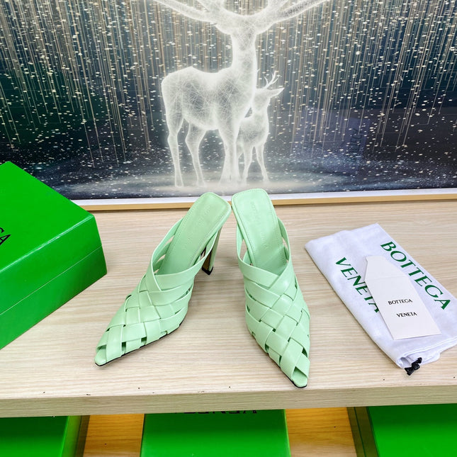 ALFIE LEATHER HIGH MULES IN GREEN MINT CALFSKIN WITH WOVEN DESIGN