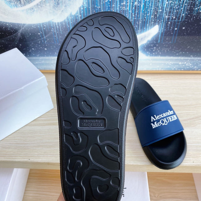 SLIDES SANDAL IN BLACK TPU WITH NAVY BLUE STRAP WHITE EMBOSSED LOGO