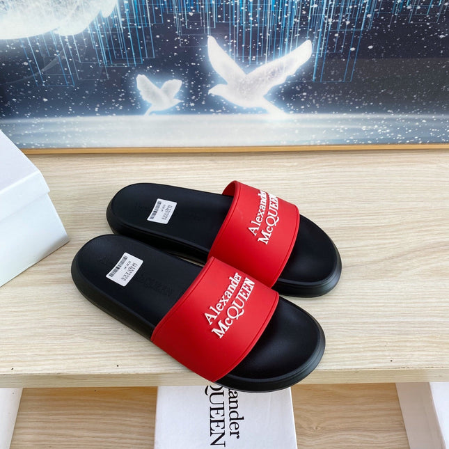 SLIDES SANDAL IN BLACK TPU WITH RED STRAP EMBOSSED LOGO