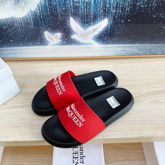 SLIDES SANDAL IN BLACK TPU WITH RED STRAP EMBOSSED LOGO
