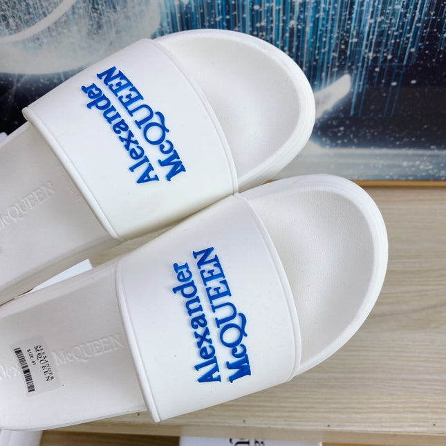 SLIDES SANDAL IN WHITE TPU WITH BLUE EMBOSSED LOGO