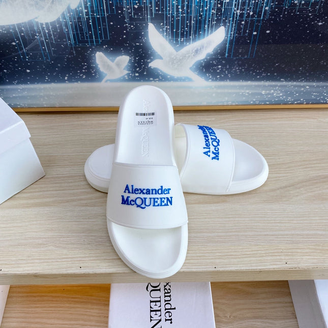 SLIDES SANDAL IN WHITE TPU WITH BLUE EMBOSSED LOGO