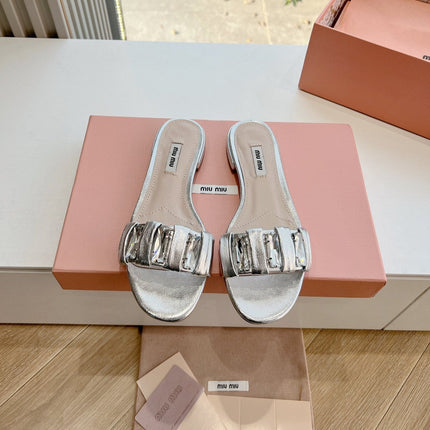 SLIDE SANDALS ATTACHED DIAMOND IN SILVER METALLIC LAMBSKIN