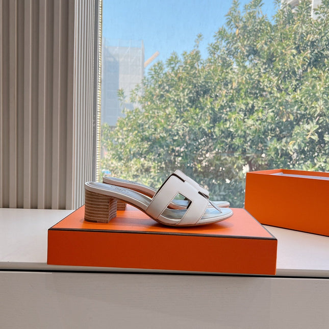 0ASIS SANDAL IN WHITE CALFSKIN