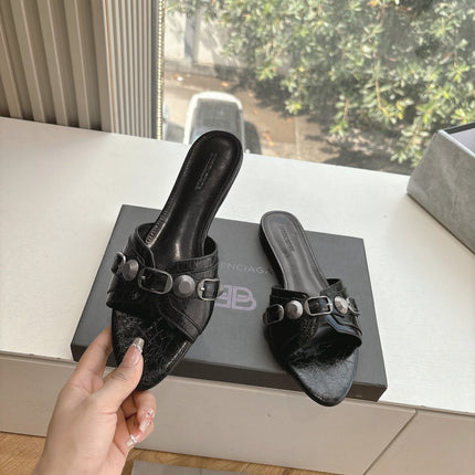 CAGOLE FLAT MULES IN BLACK CALFSKIN