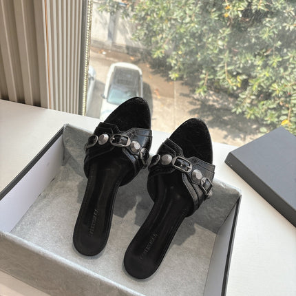 CAGOLE FLAT MULES IN BLACK CALFSKIN