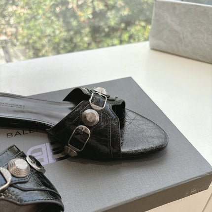 CAGOLE FLAT MULES IN BLACK CALFSKIN