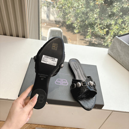 CAGOLE FLAT MULES IN BLACK CALFSKIN