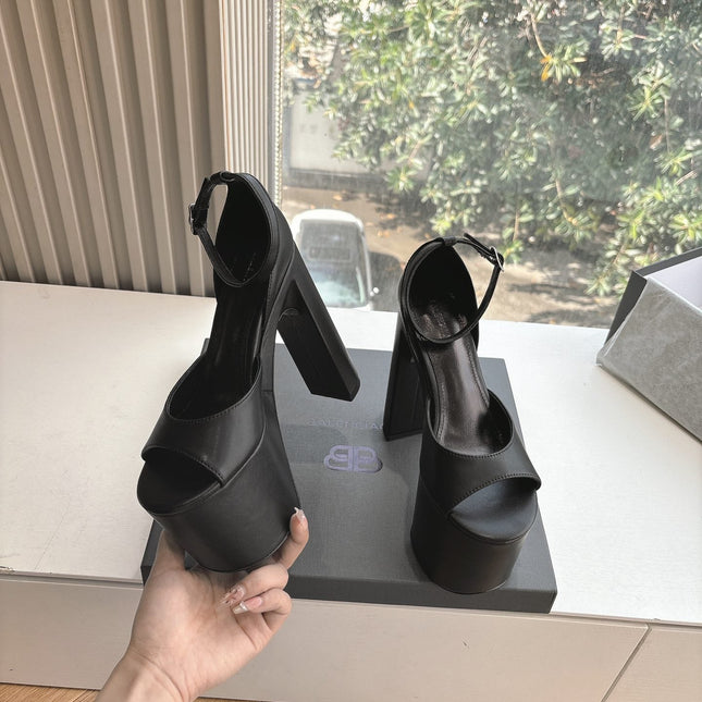 PLATFORM ANKLE STRAP HEELS IN BLACK SMOOTH CALFSKIN