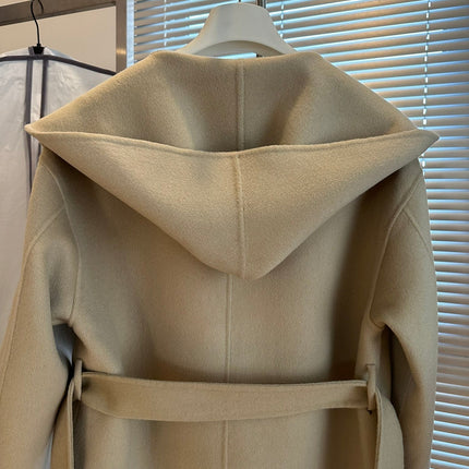 Loewe Coat Beige Cashmere