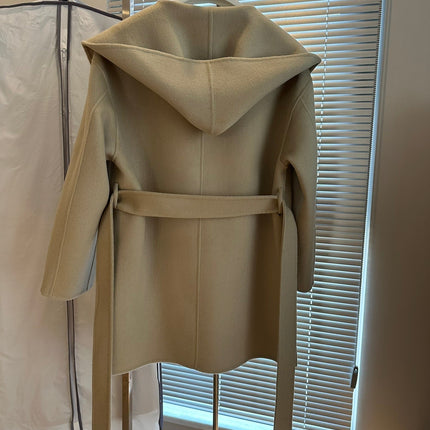 Loewe Coat Beige Cashmere