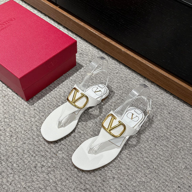 THONG SANDAL IN WHITE CALFSKIN WITH GOLD LOGO