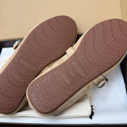 ALAIA 25S SHEARLING BALLET FLATS IN DARK BEIGE SUEDE