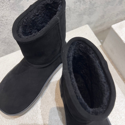 SNAP ANKLE BOOT IN BLACK SUEDE AND SHEARLING LINING